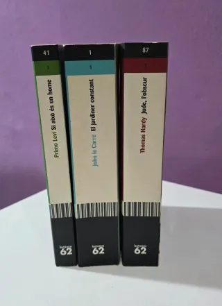 Pack de 3 llibres en català de lectura.