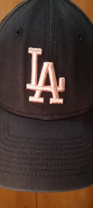 Gorra New Era L.A original broche strapback.