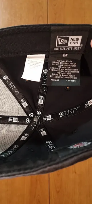 Gorra New Era L.A original broche strapback.