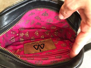 Bolso Piti Cuiti Piel Negro Tachuelas