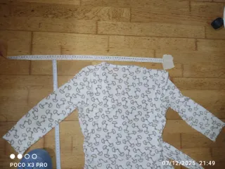 Vestido estampado beige y blanco