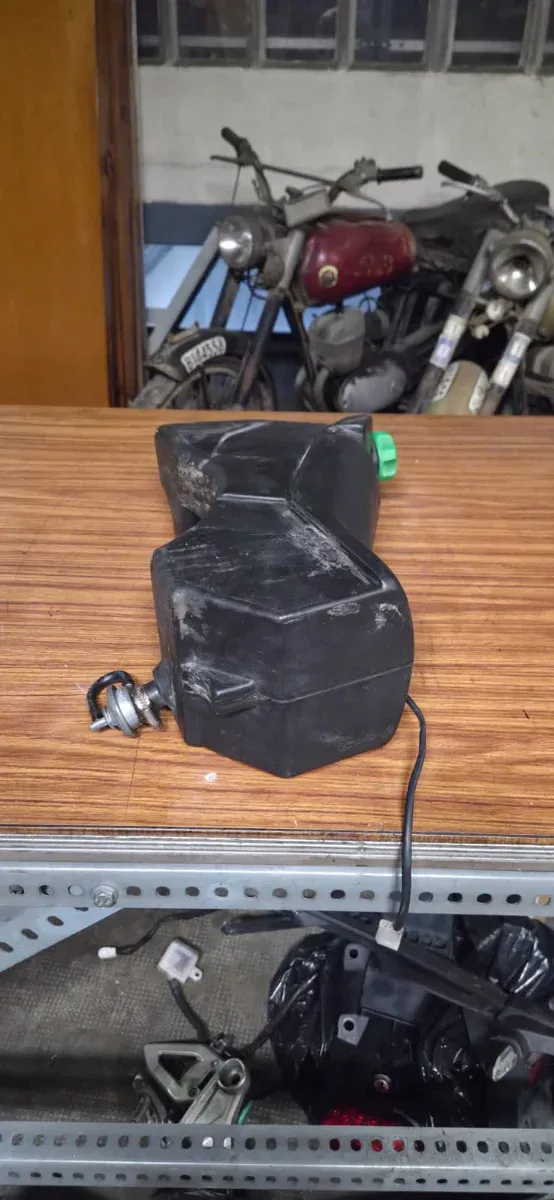 Depósito Gasolina Derbi Senda DRD