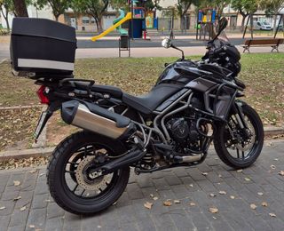 Triumph Tiger 800 XR 2016 – 13.685 km – IMPECABLE