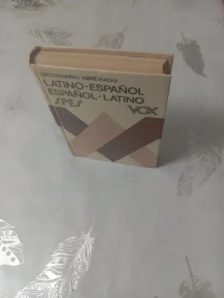 The Diccionario Latino-Espanol - Abrev. Vox (Sp...