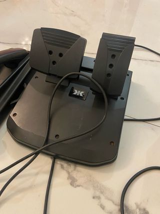 Volante Xtreme PS2 con Pedali e Cambio