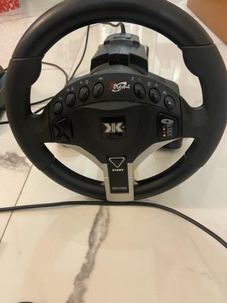 Volante Xtreme PS2 con Pedali e Cambio