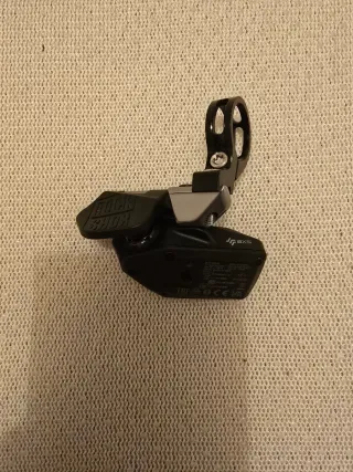 Tija telescopica rockshok reverb axs