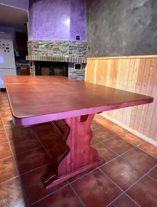 Mesa extensible bodega/salón madera cerezo de 2a4m