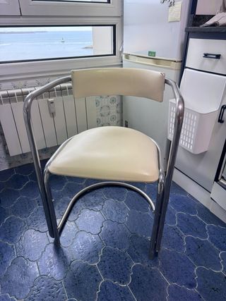 Sedie da cucina in metallo bianco