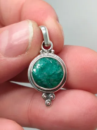 Colgante Plata 925 y Esmeralda Natural