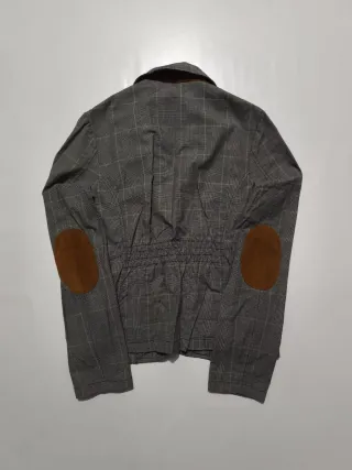 Americana cuadros con parches en codos