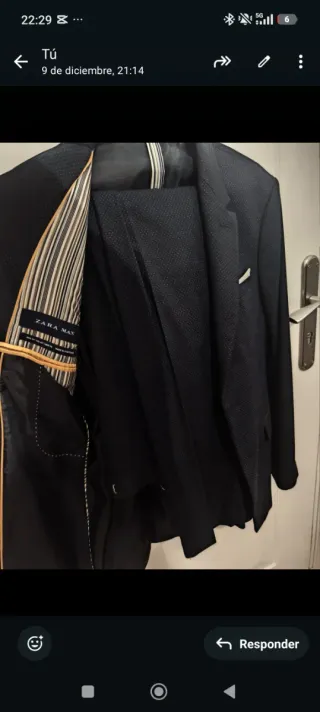 Se vende traje zara talla 50 equivale a M.