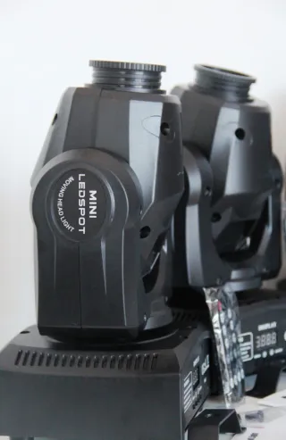 4 teste Mobile LEDSPOT 150w Luna DJ Capodanno