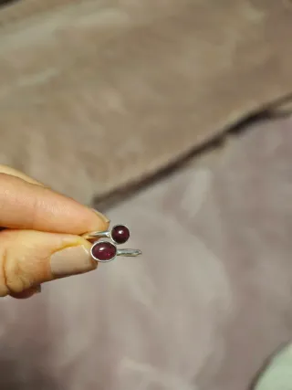 Anillo Plata con Piedras Rojas Ajustable