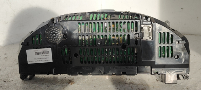 CUADRO INSTRUMENTOS MERCEDES-BENZ CLASE C (W204)
