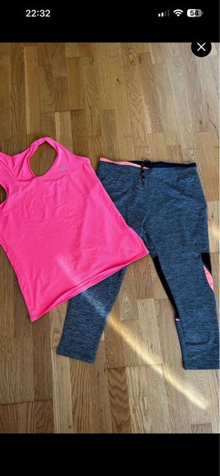 Conjunto deportivo rosa y gris