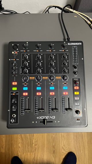 Allen & Heath Xone 43