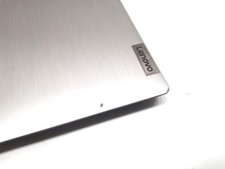 E47755-0 Pc Portatil Lenovo Ideapad5