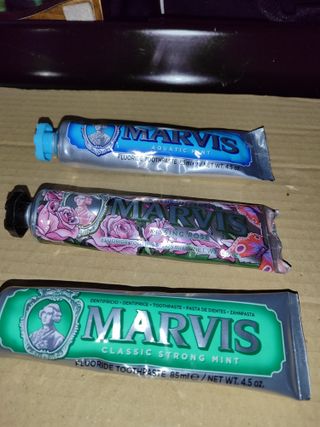 Lotto 3 dentifricio Marvis nuovi