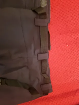 Pantalones Trangoworld negros y rosas