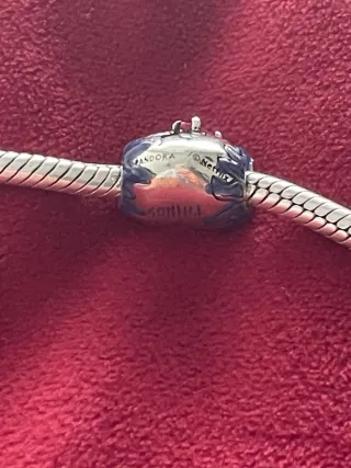 Charm Corazón Stranger Things