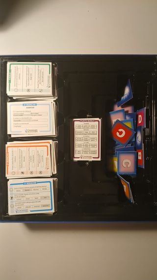 Quiz Mania: Il Campionato dei piccoli Geni