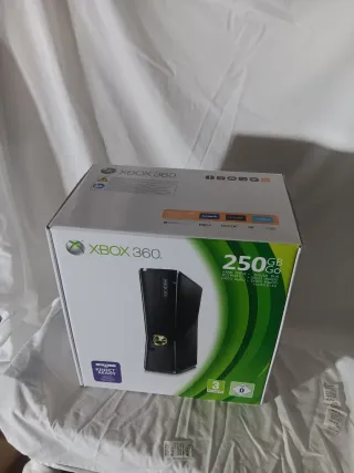 XBOX 360 SLIM 250GB