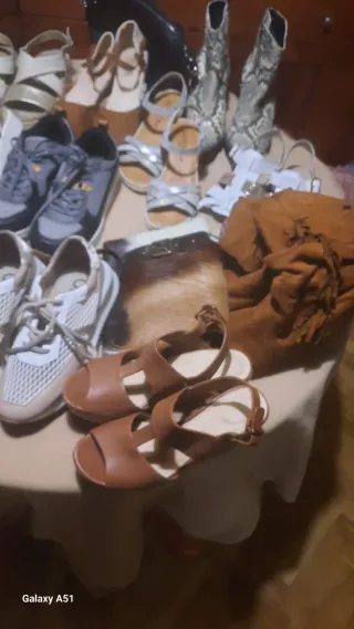 Sandalias, botas cuero y cuero pañuelo, bolsos...