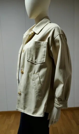 Chaqueta Pull&Bear Beige