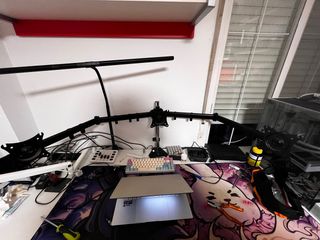 Soporte 3 monitores Artic Z3 Pro