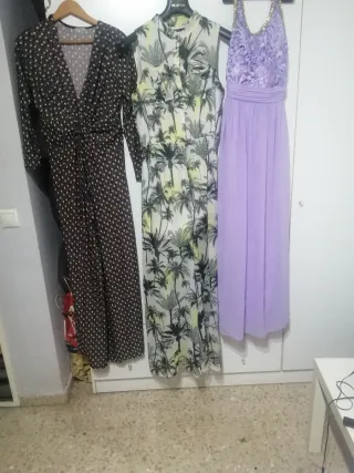 Tre abiti da festa taglia M/38