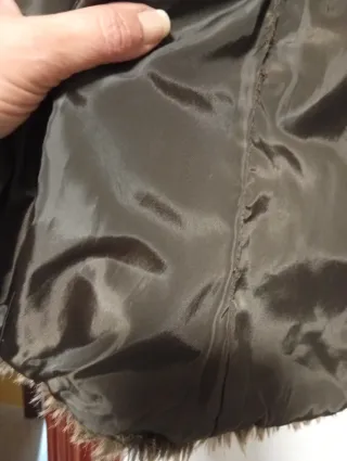 Chaleco de pelo marrón