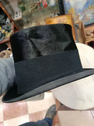 Sombrero de copa Sucursal de Gomez Granada