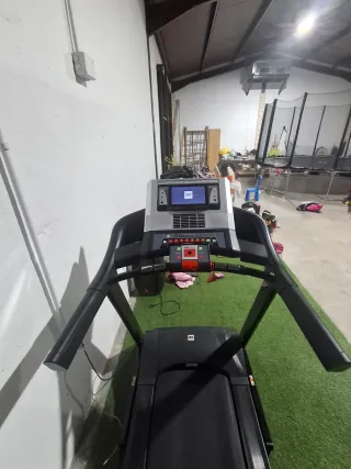 Cinta de Correr Profesional BH ZX11