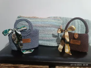 Bolso de trapillo azul