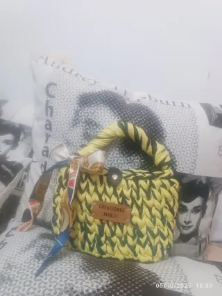 Bolso de trapillo azul