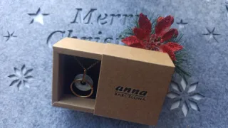 Collar Nácar y Acero Bañado en Oro