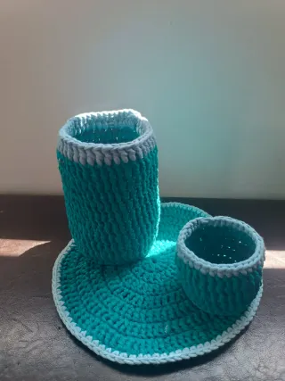 Bolso redondo floral azul