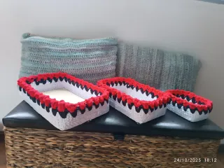 Bolso redondo floral azul