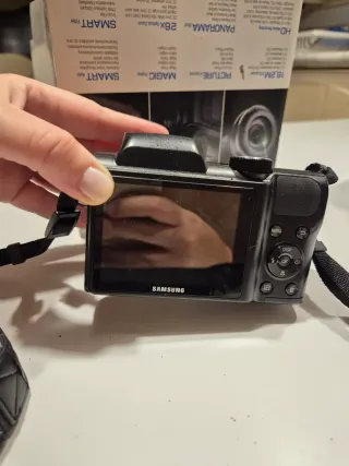 Macchina fotografica Samsung Zoom Lens HD