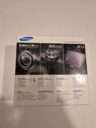 Macchina fotografica Samsung Zoom Lens HD