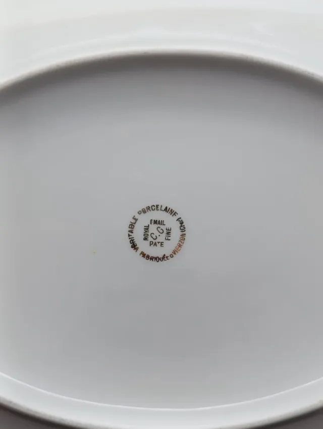 Vassoio in porcellana Vierzon Limoges