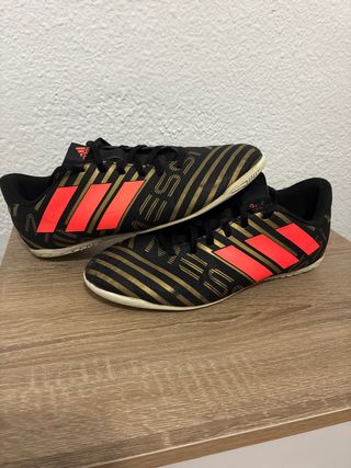Zapatillas Futsal Adidas Messi Negras Doradas