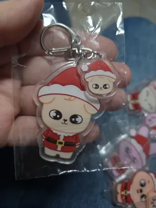 Stray Kids Santa Keyrings