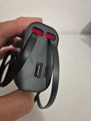 Caricatore Auto Multi Porta USB-A/C + Cavo