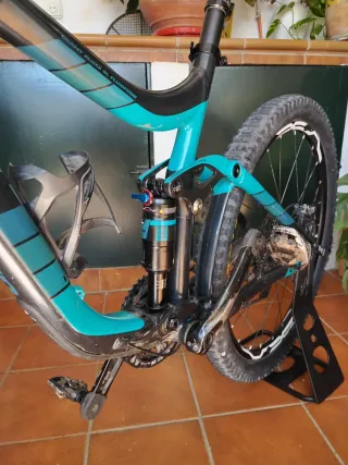 Bicicleta Enduro Giant Reign 2 27.5 Taglia M