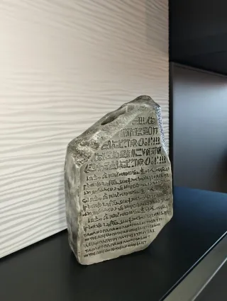 Vaso Stele di Rosetta Design