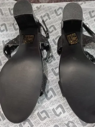 Sandalias Amor Amore Negras Talla 40