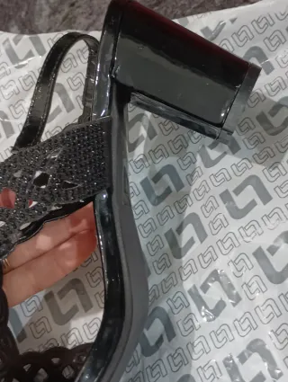 Sandalias Amor Amore Negras Talla 40