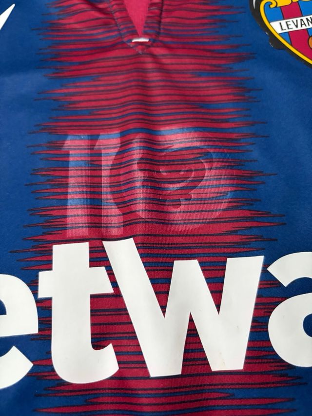 Camiseta Levante UD Betway LaLiga Macron